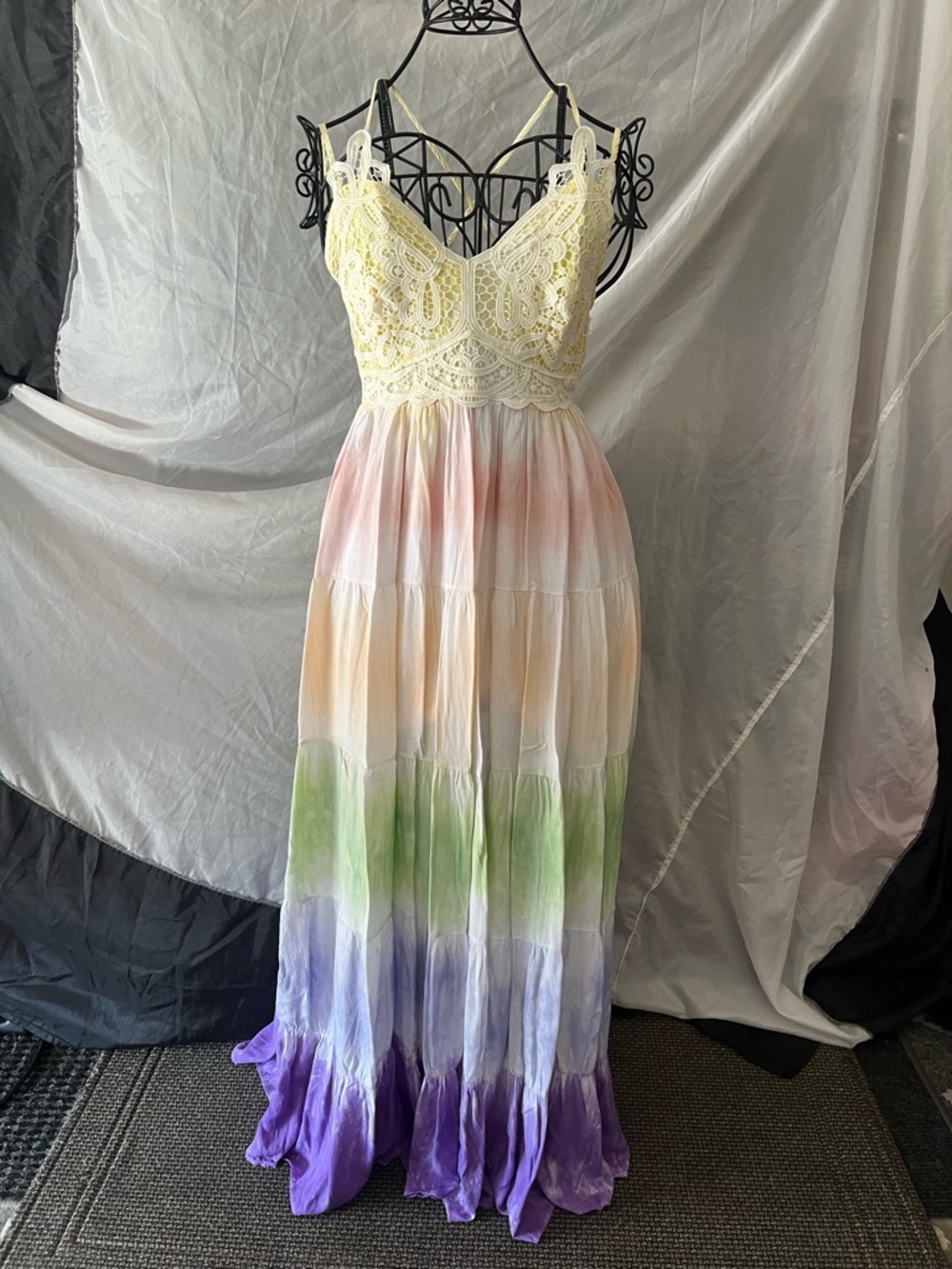 Main Strip Boho Crochet Lace Maxi Dress in Yellow and Multicolor Ombre Size S